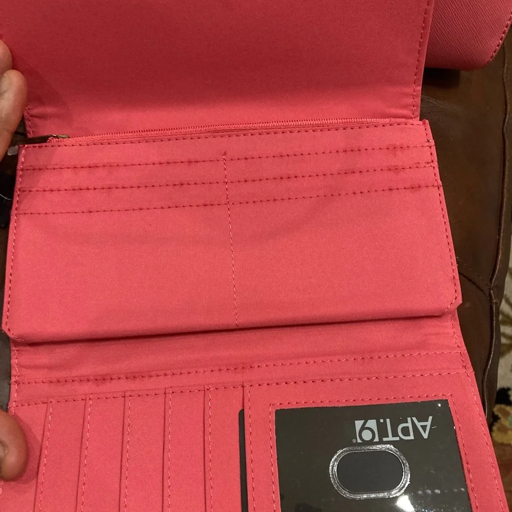 NWT Kate Spade Purse w/free clutch-warm guava